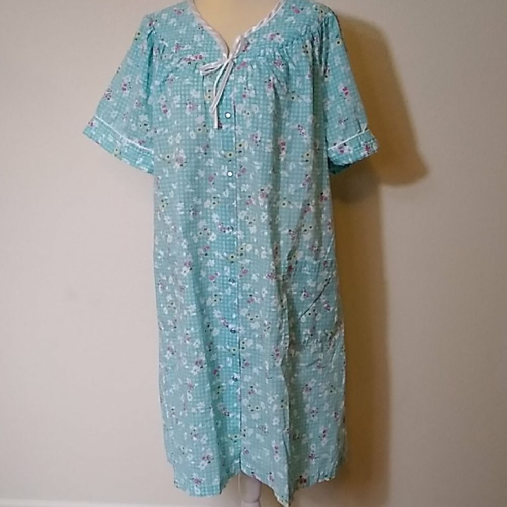 ASHLEY TAYLOR FLORAL HOUSE DRESS SIZE XL